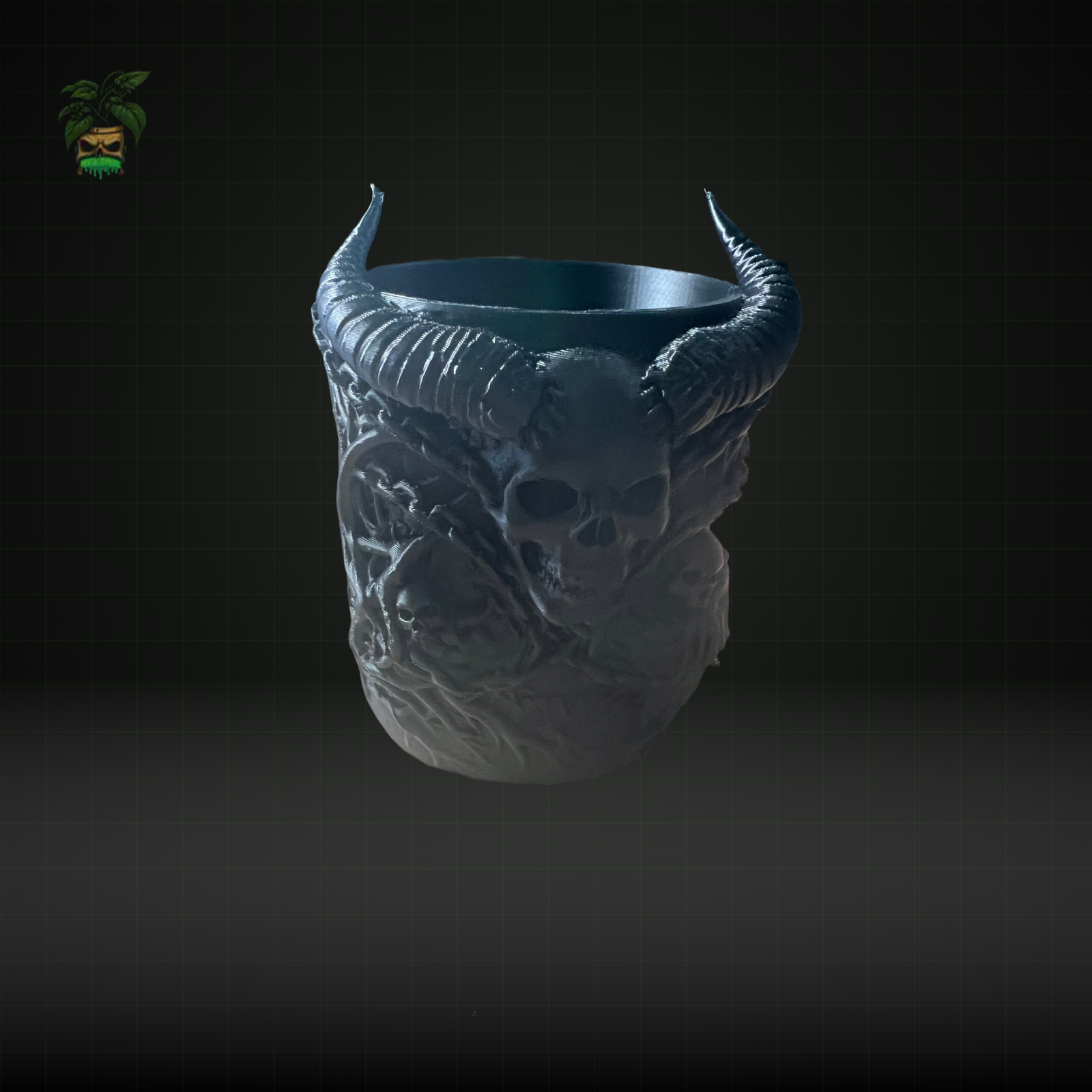 809 - 3D-Printed Decorative Pot with Skull and Horn Design